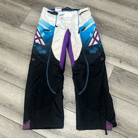 Womens FLY RACING Kinetic White Black Blue Purple MX Motorcycle Pants Size 7/8 - Picture 2 of 6
